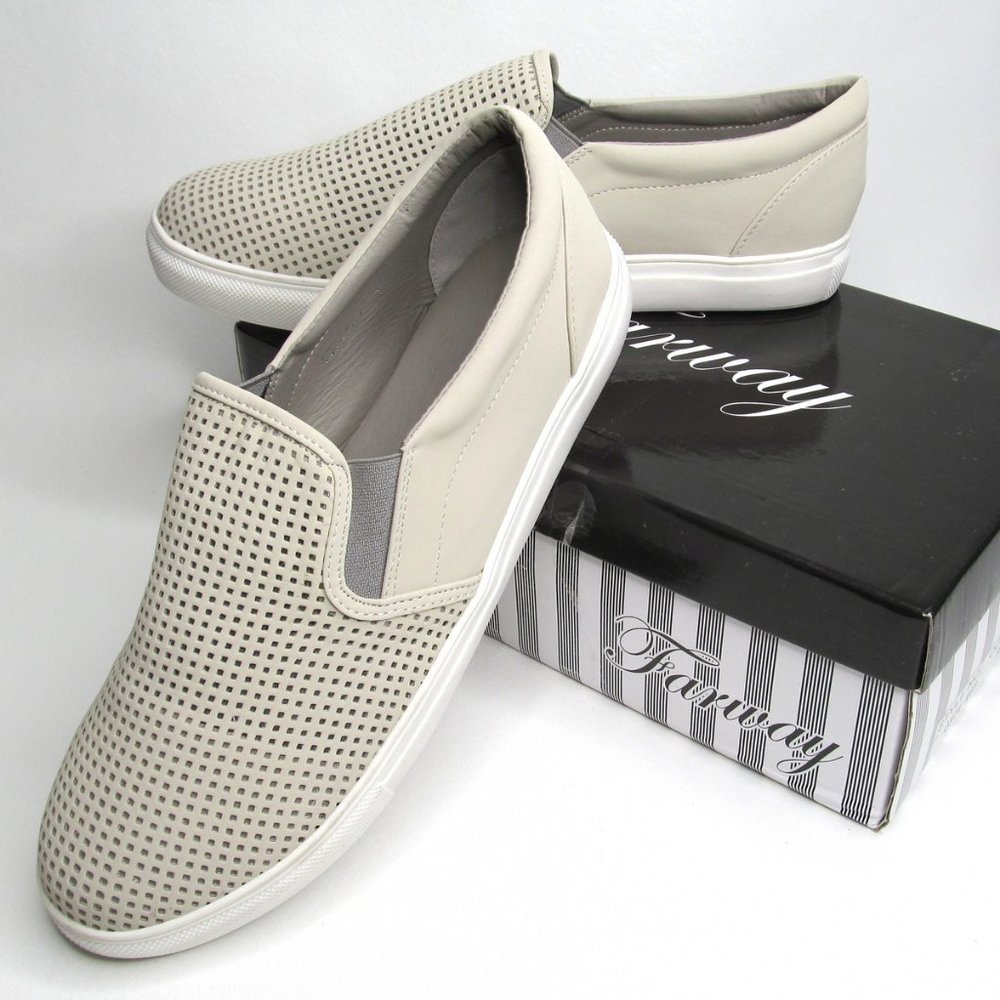 Farway Women’ s Fashion Sneakers | Slip-on Flats | Beige - Tan | Size 42 US 9.5